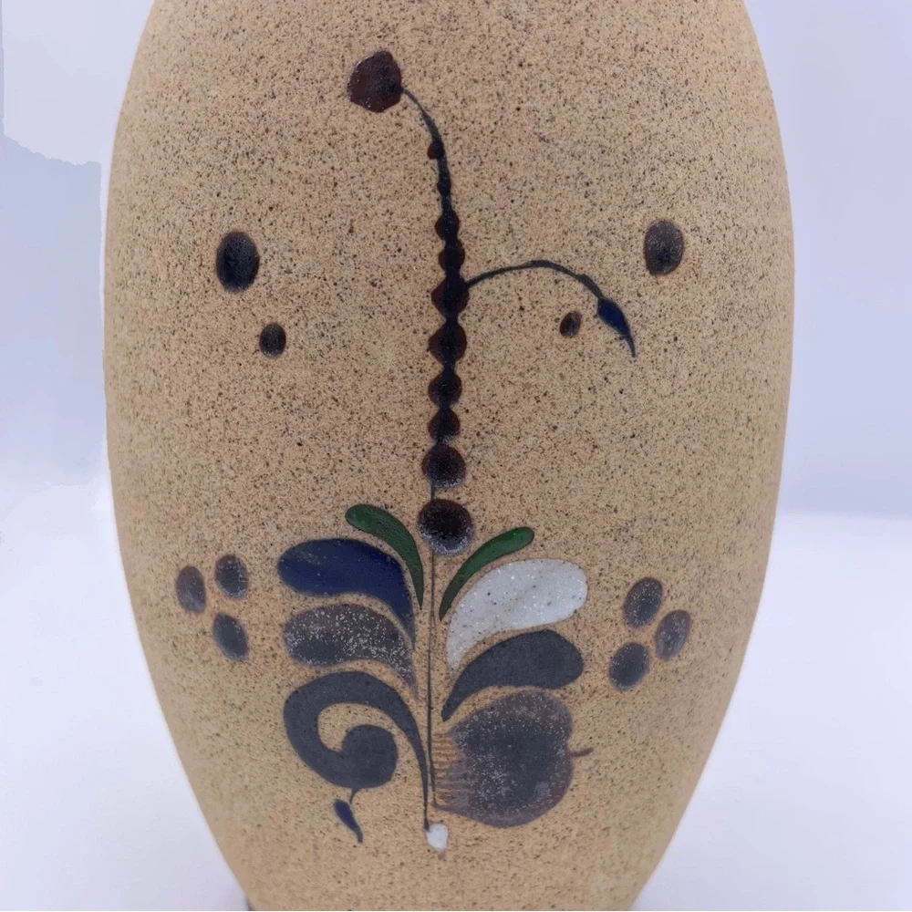 Mexican folk art tonala pottery vase, signed hand painted sandstone
